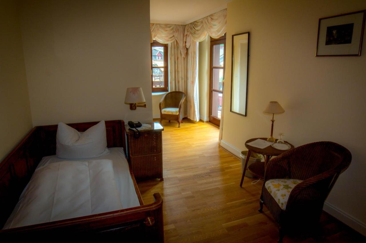 Hotel Krone Assmannshausen Рюдесхайм ам Рейн Екстериор снимка