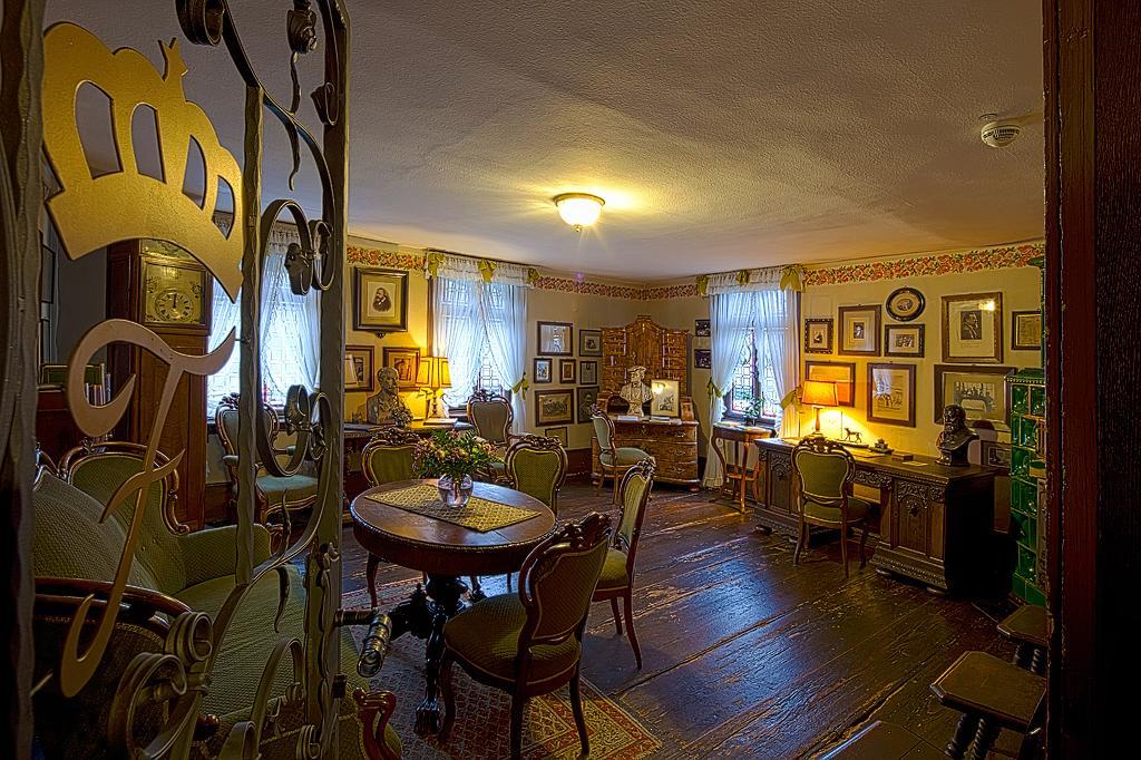 Hotel Krone Assmannshausen Рюдесхайм ам Рейн Екстериор снимка